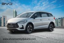 New BYD M6 DM
